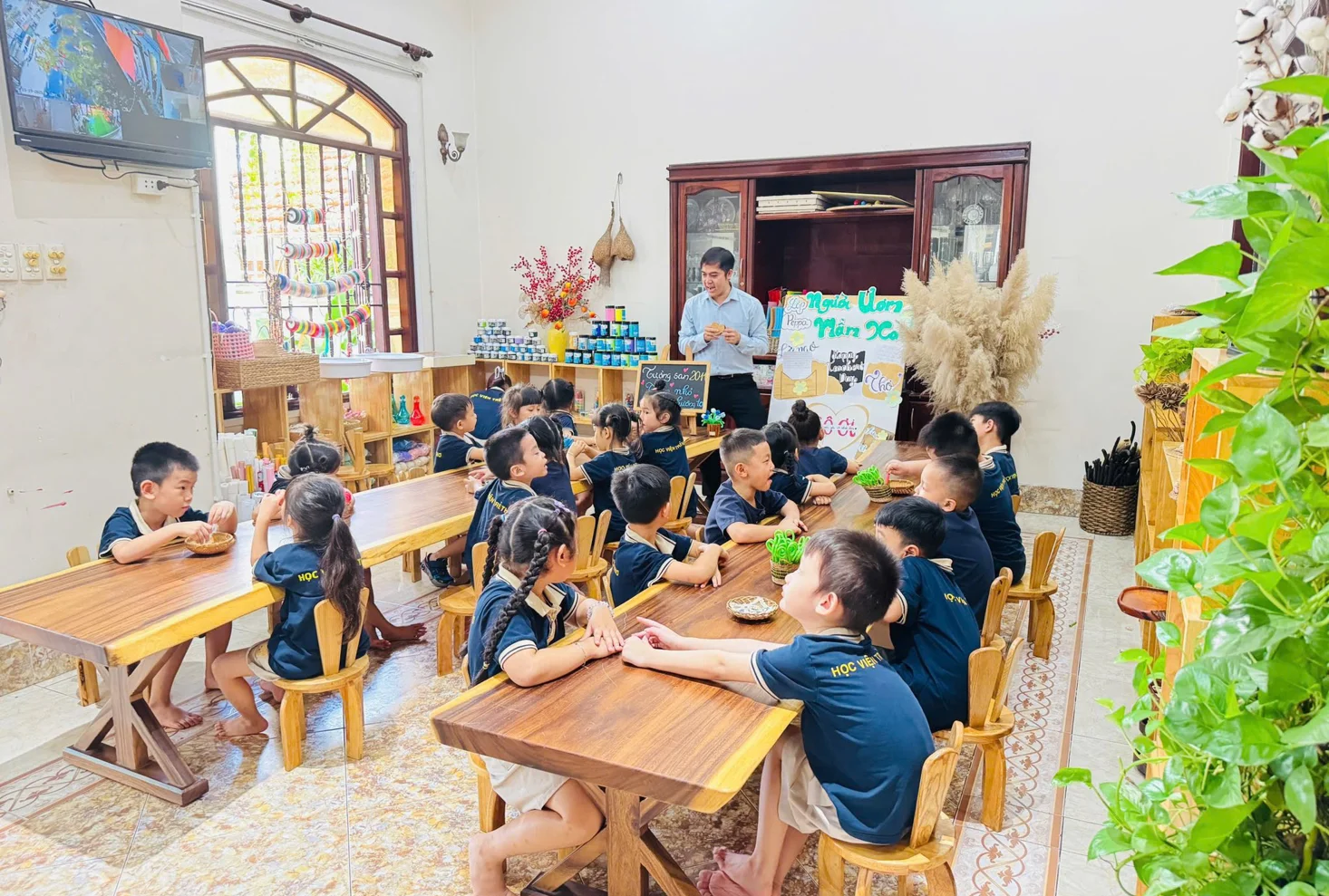 Một ngày trải nghiệm làm giáo viên mầm non